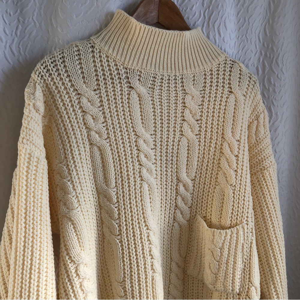 Vintage Essentials Chunky Neutral Tone Turtleneck Knit Sweater Women's Large - Picture 2 of 12